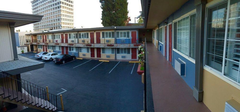 The Catrina Hotel San Mateo Buitenkant foto